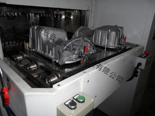 Single chamber compact delivery