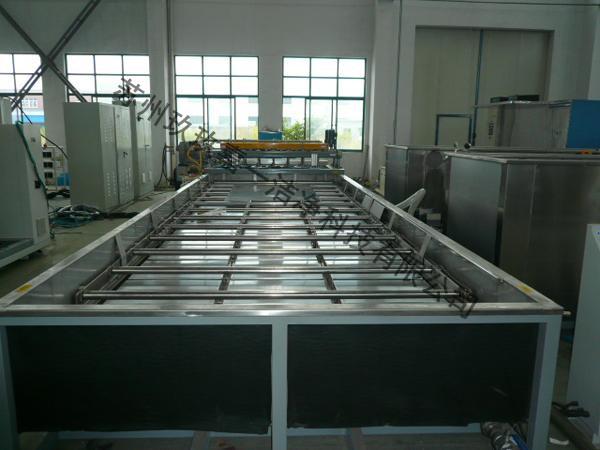 Special conveyor cleaning machine